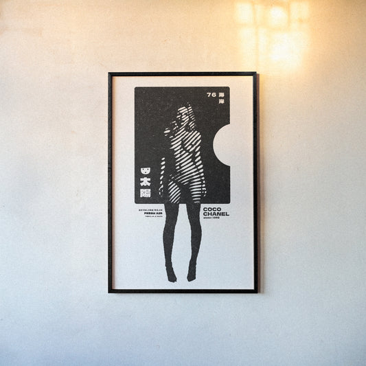 SKINLINE No.16 – Perfume Figure Nude Art Print